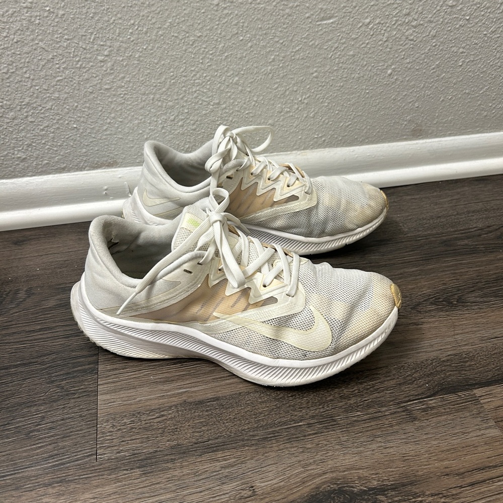 nike running shoes